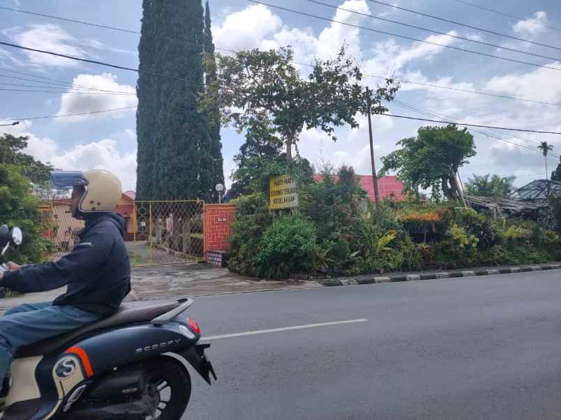 dijual villa jl bukit berbunga sidomulyo