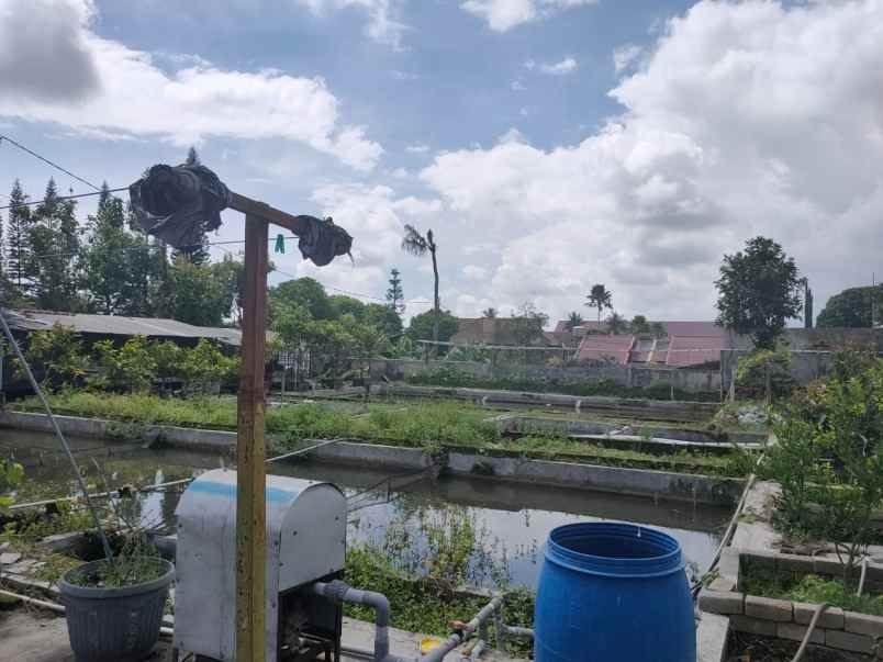 dijual villa jl bukit berbunga sidomulyo