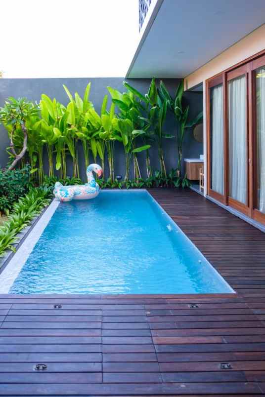 dijual villa lantai 2 lokasi sanur bali