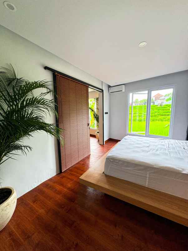 dijual villa padonan badung bali