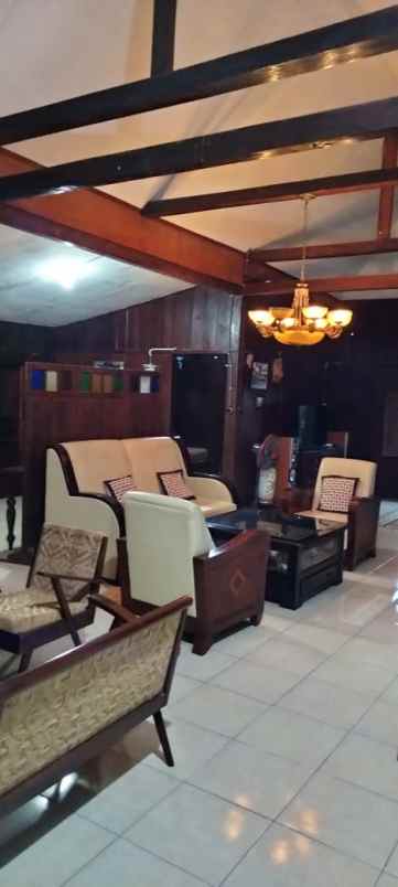 dijual villa sidomukti bandungan kab