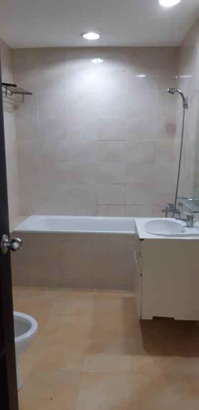 disewakan apartemen jl dharmawangsa x no 86