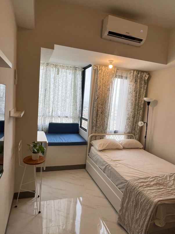 disewakan apartemen pakuwon bekasi