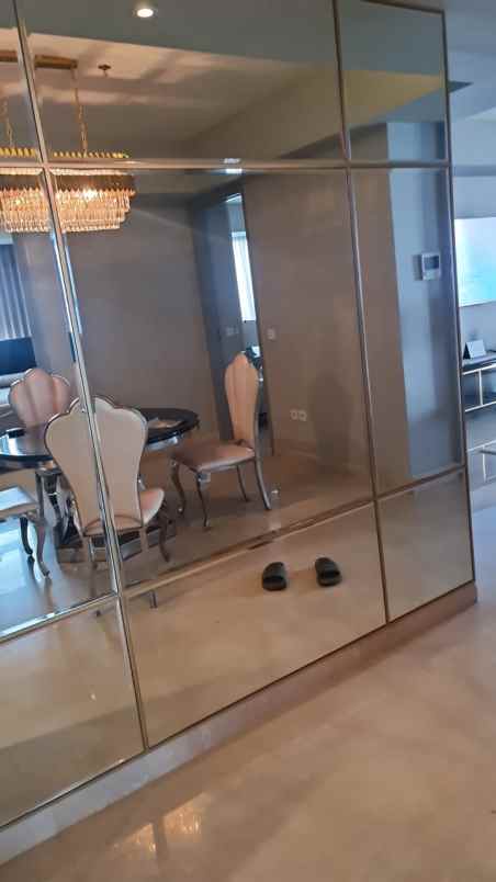 disewakan apartemen tunjungan plaza