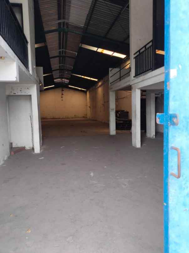 disewakan gudang di margomulyo permai surabaya