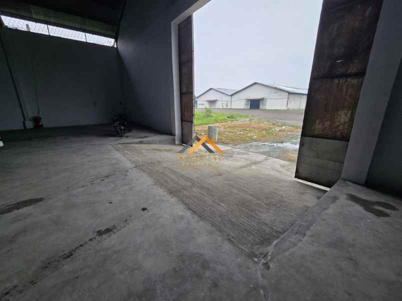 disewakan ruko gudang kantor jalan besar tembung