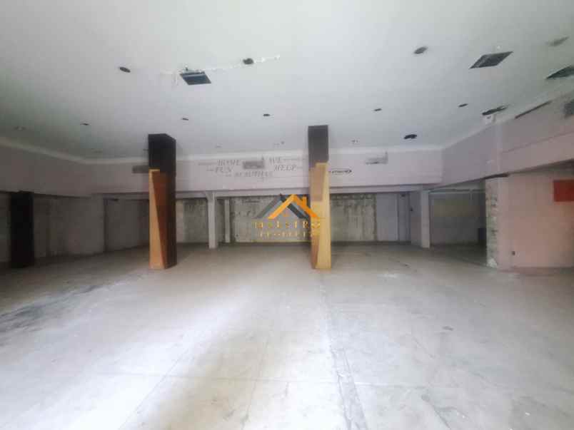 disewakan ruko gudang kantor jalan krakatau ujung