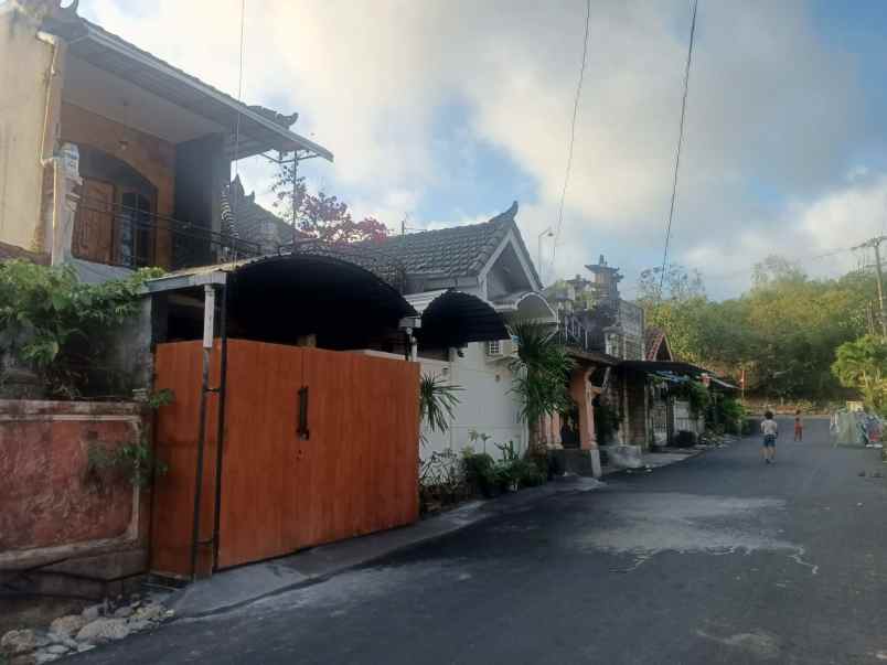 disewakan rumah bali kencana resort