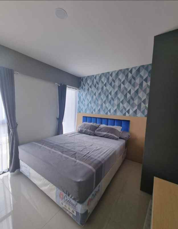 disewakan rumah eastern park sukolilo