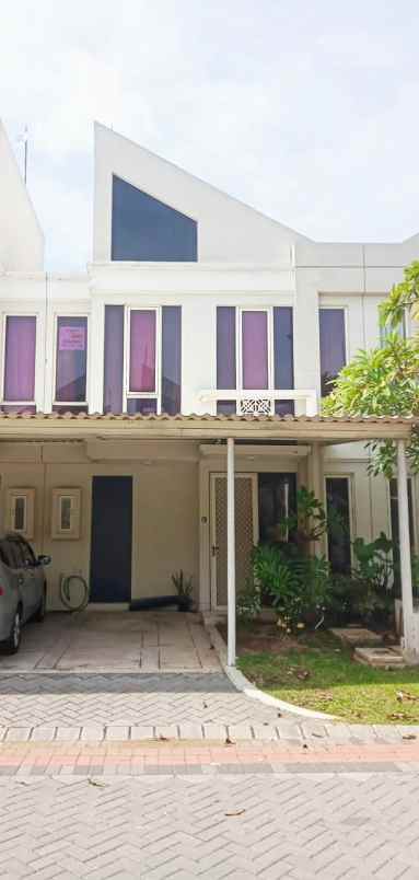 disewakan rumah grand pakuwon tandes