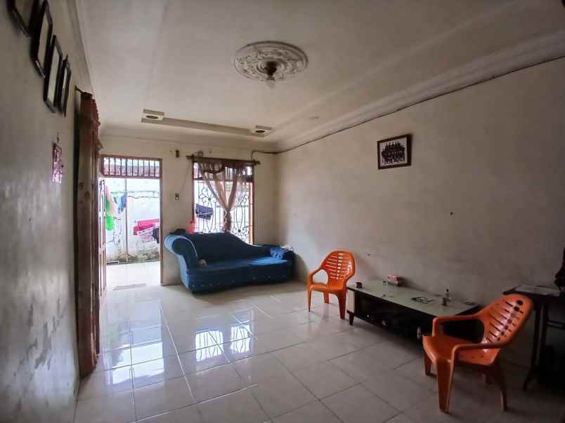 disewakan rumah jl pasar 3 gg melur dalam