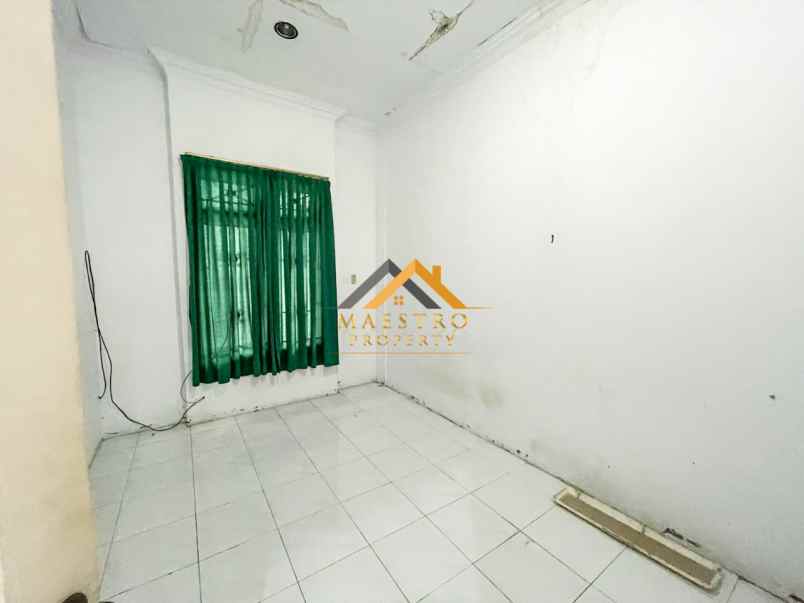 disewakan rumah komplek cemara hijau jalan