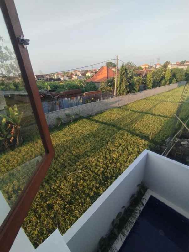 disewakan rumah muding kerobokan bali