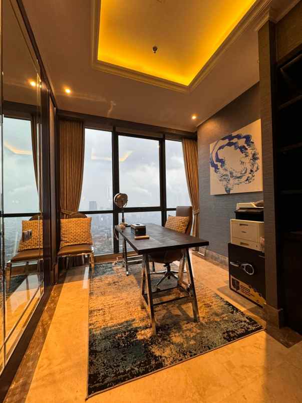 district 8 senopati apartemen 3br mewah full furnished