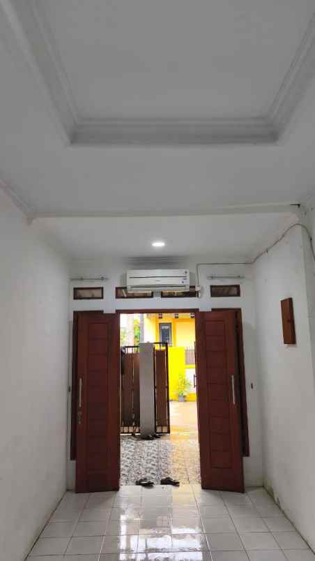 hunian terjangkau villa mutiara gading 2 shm on hand