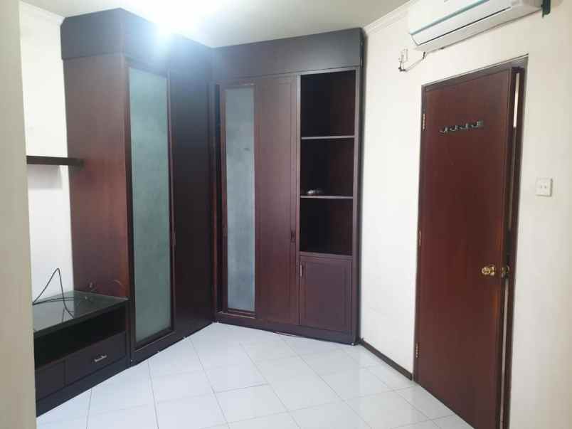 jual apartemen furnished mediterania kemayoran jak ut