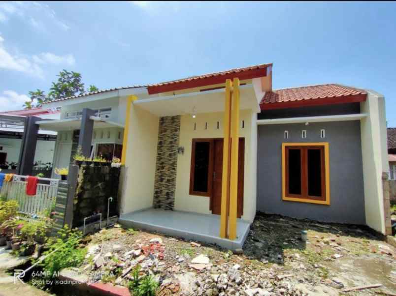 jual cepat rumah nyaman dekat karanganyar kota