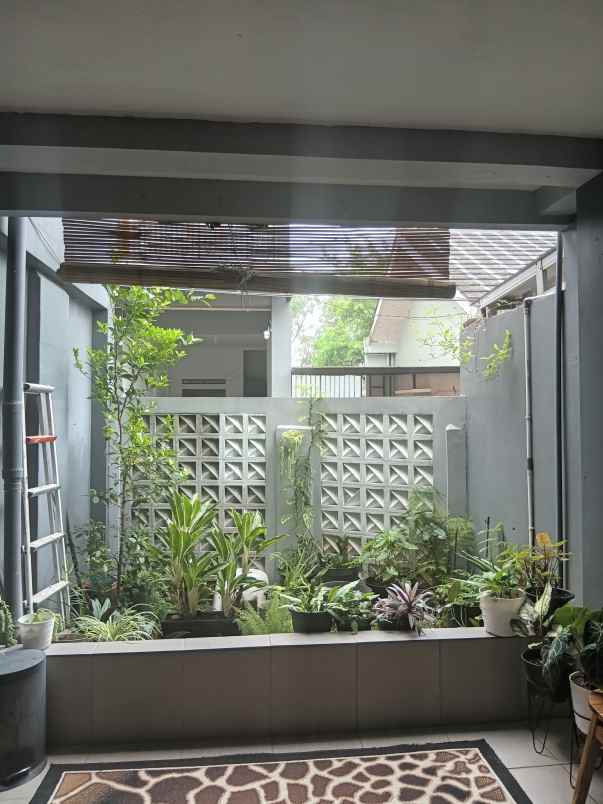 jual cepat rumah siap huni di cihanjuang dekat pemkot