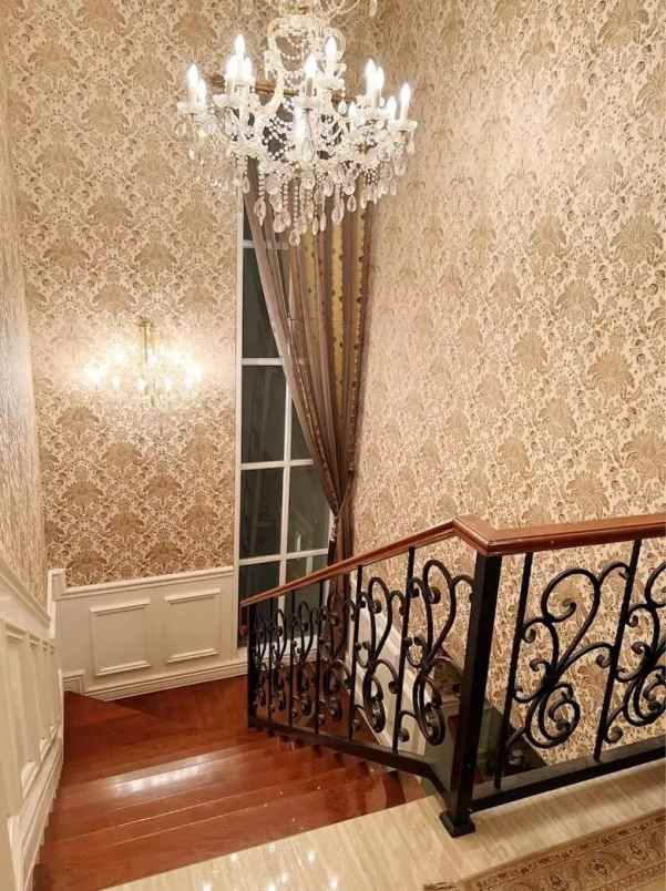 jual rumah cantik american classic di lebak bulus