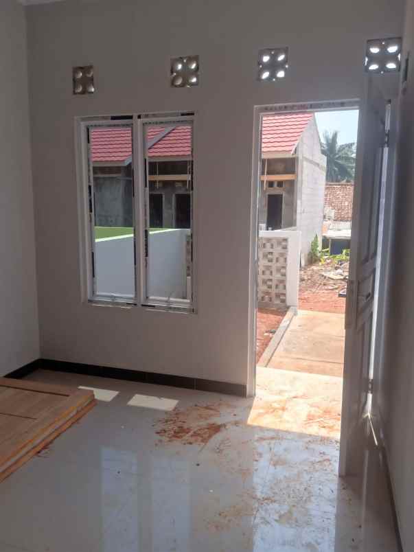 jual rumah cash strategis dan nyaman konsep cluster