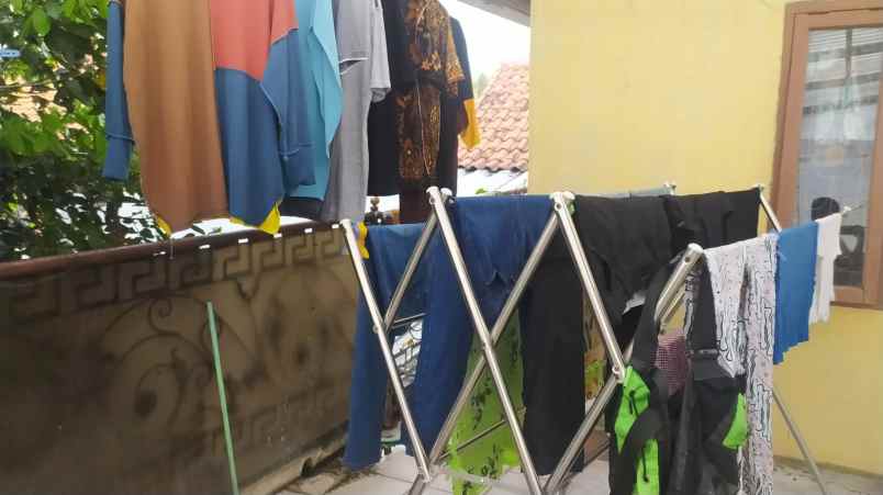 jual rumah di kompleks griya mita posindo cinunuk