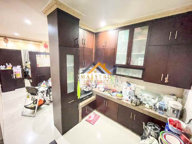 jual rumah komplek cemara hijau medan jalan metal