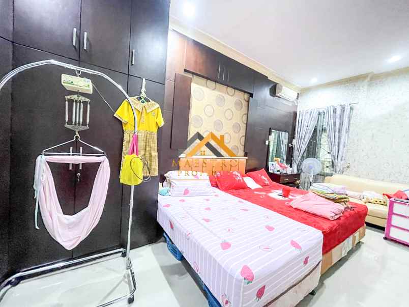 jual rumah komplek cemara hijau medan jalan metal