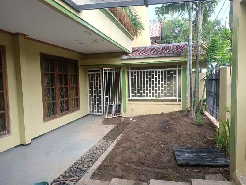 jual rumah kosong shm di jalan jemursari kota surabaya