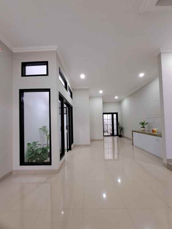 jual rumah minimalis modern dekat toll cinere depok