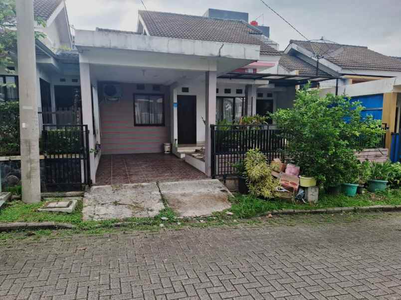 jual rumah tinggak di bogor nirwana residence