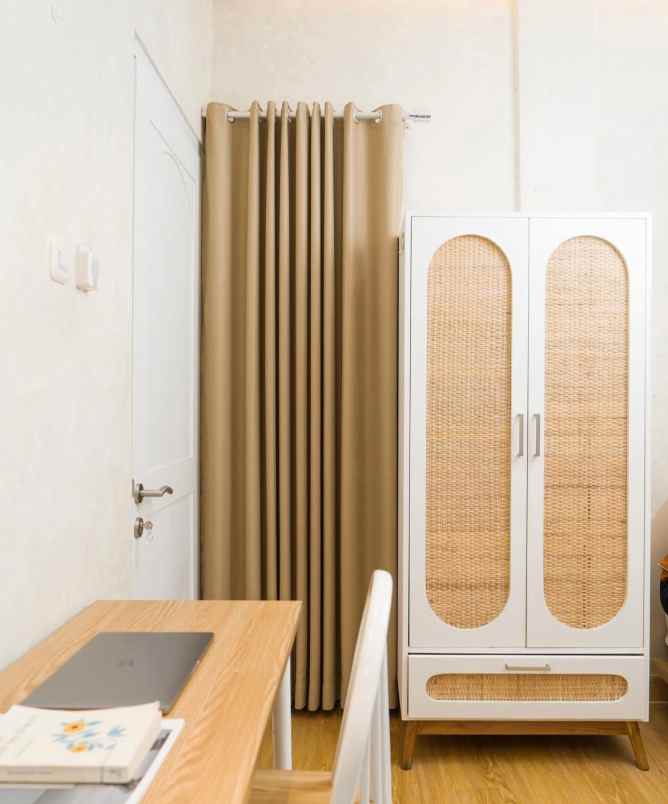 kost eksklusif lokasi premium dekat rs jih