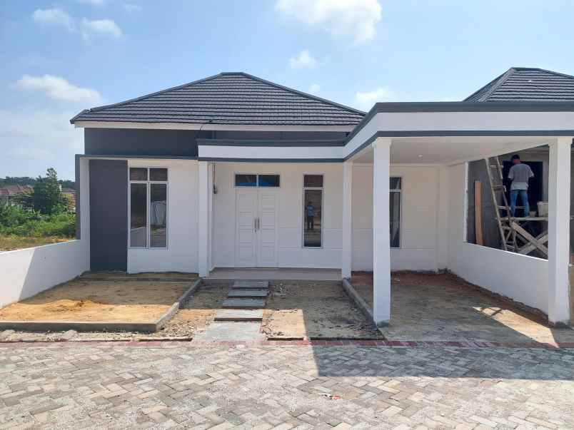 minimalis home type 45 di jalan delima pekanbaru