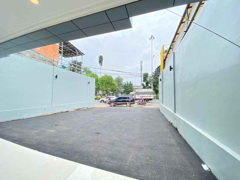 ruko 3 5 bagus di jatiwaringin pondok gede bekasi