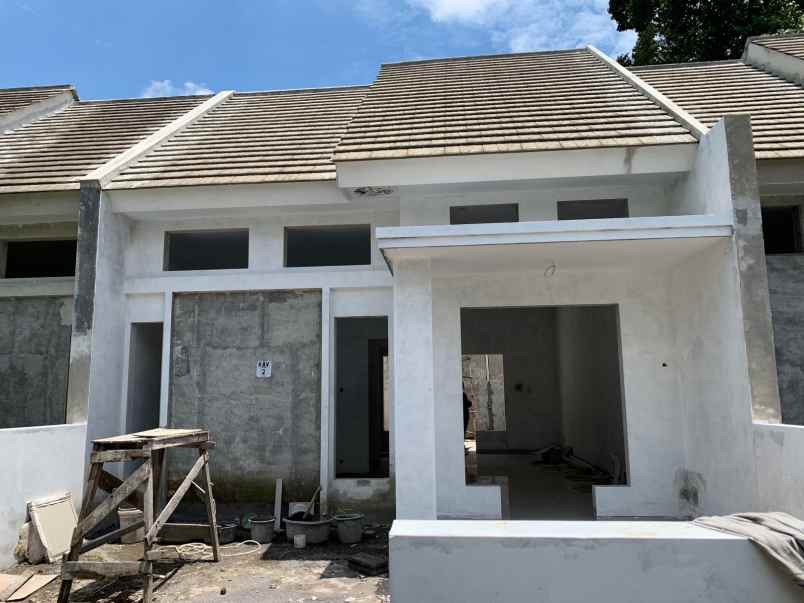 rumah 2 lantai harga murah di daerah pemkab sleman