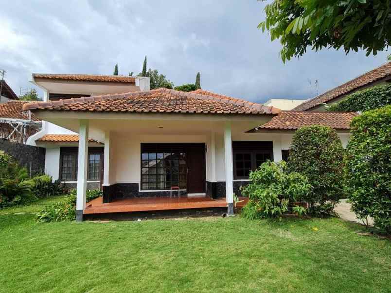 rumah asri di bukit ligar awiligar cimenyan