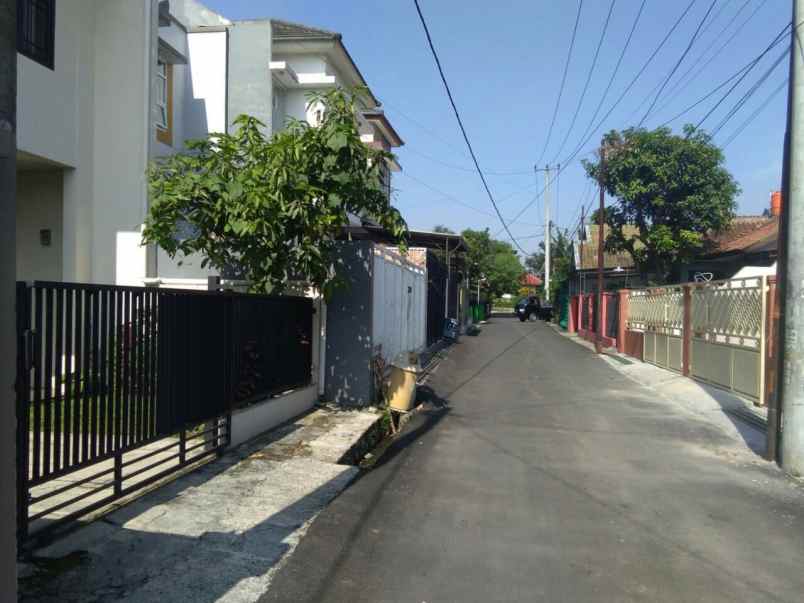 rumah baru 2 lantai di arcamanik bandung