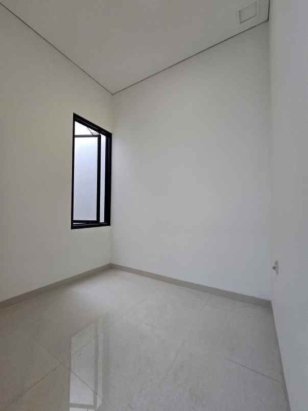 rumah baru dekat mal arion rawamangun