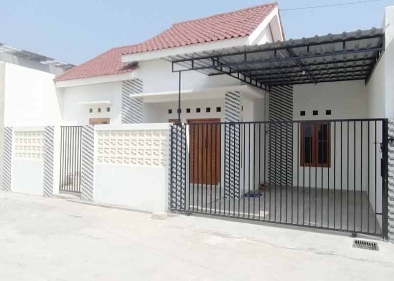 rumah baru kota solo