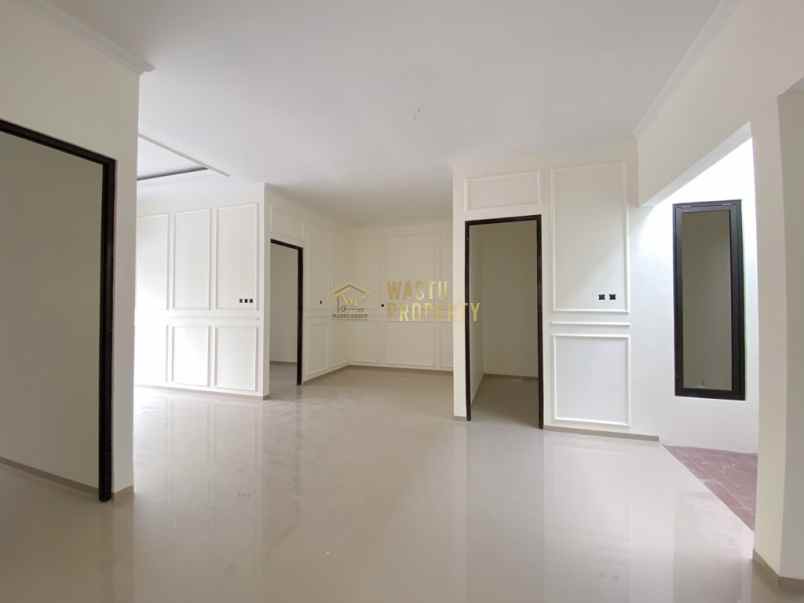 rumah baru lokasi premium dekat kampus uii