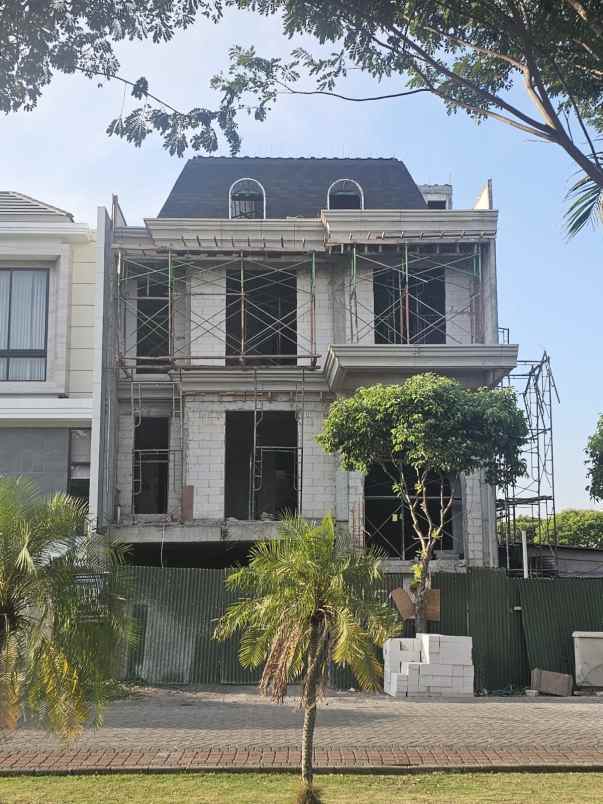 rumah baru mewah citraland di north emerald mansion