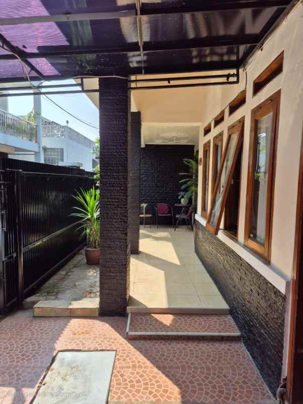 rumah baru ready stock di antapani kota bandung