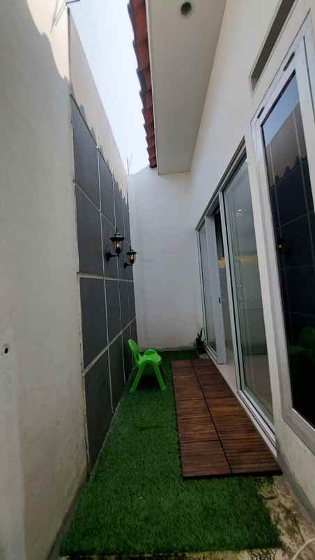 rumah cantik cluster siap huni kpr dp 0 bebas banjir