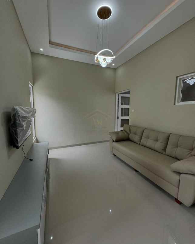 rumah cantik sudah full furnished di ngaglik sleman