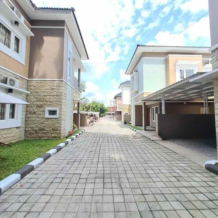 rumah cantik sudah full furnished di ngaglik sleman