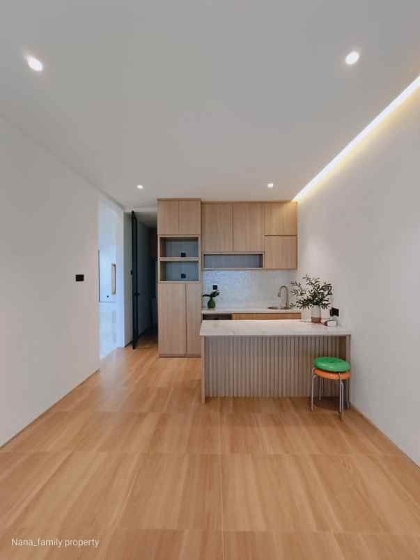 rumah design modern siap huni di joglo jakarta barat