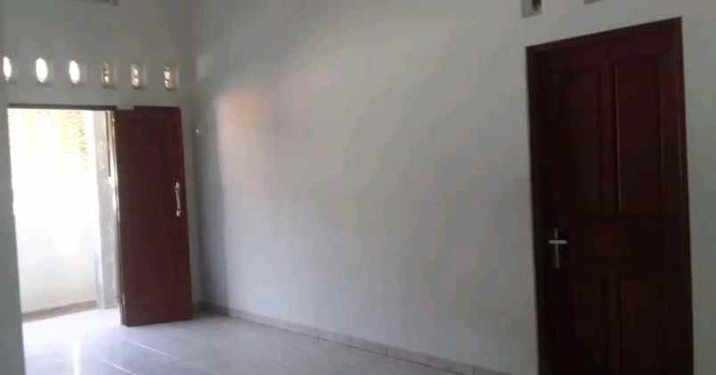 rumah dijual di manyaran semarang barat