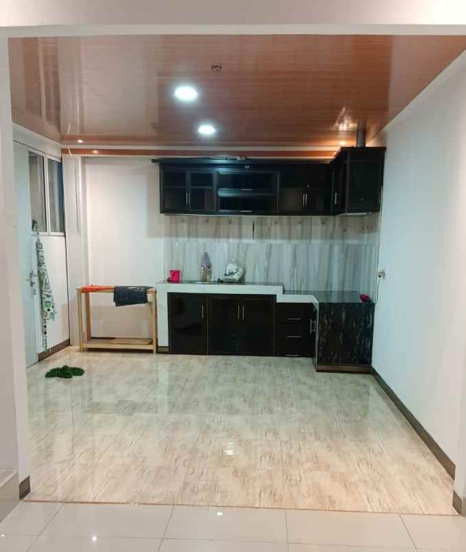 rumah disewakan cluster la seine jakarta garden city