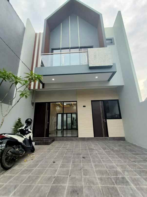 Rumah Baru Design Modern Di Jagakarsa Jakarta Selatan