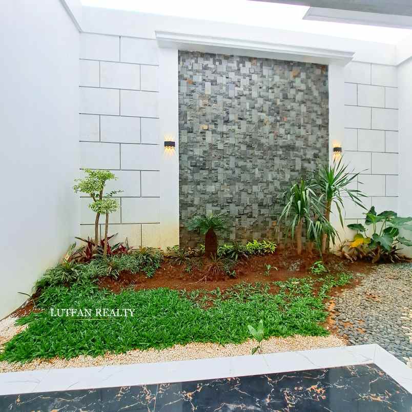 rumah jagakarsa minimalis modern