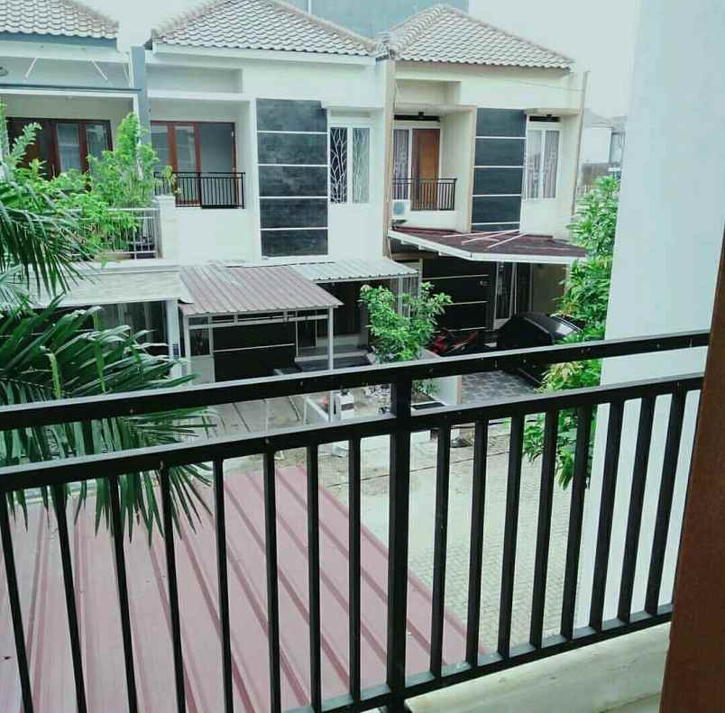 rumah jl raya cinangka serua kec